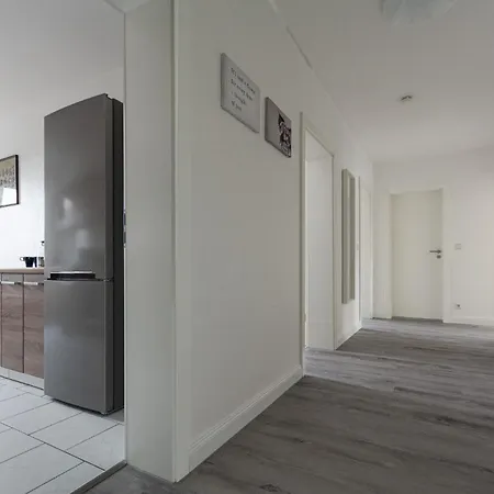 T&K Apartments-Comfortable 2 And 3 Room Apartments In Oberhausen Оберхаузен Экстерьер фото