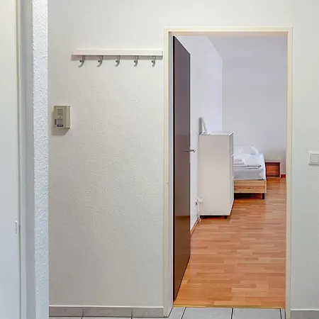 T&K Apartments-Comfortable 2 And 3 Room Apartments In Oberhausen Оберхаузен Экстерьер фото