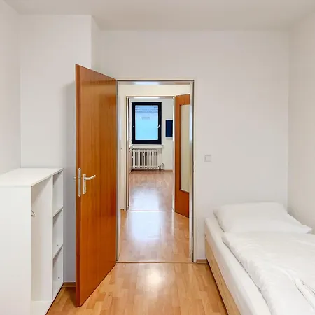 T&K Apartments-Comfortable 2 And 3 Room Apartments In Oberhausen Оберхаузен Экстерьер фото