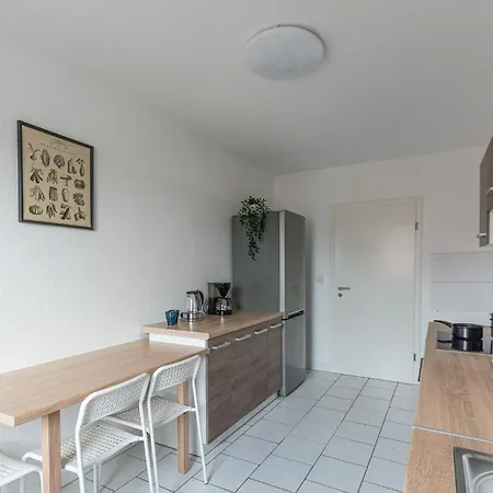 T&K Apartments-Comfortable 2 And 3 Room Apartments In Oberhausen Оберхаузен Экстерьер фото