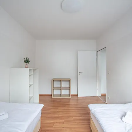 T&K Apartments-Comfortable 2 And 3 Room Apartments In Oberhausen Оберхаузен Экстерьер фото