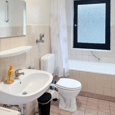T&K Apartments-Comfortable 2 And 3 Room Apartments In Oberhausen Оберхаузен Экстерьер фото