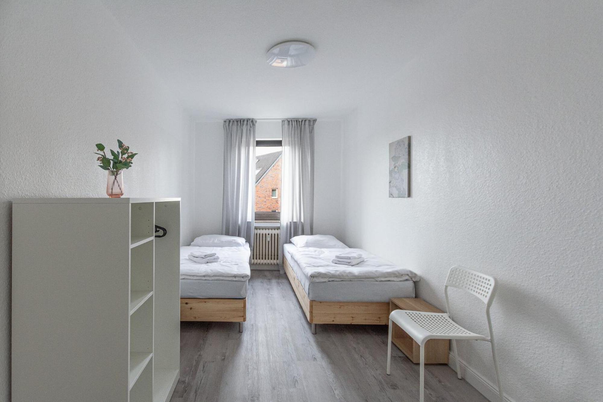 T&k Apartments-comfortable 2 And 3 In Oberhausen Apartment