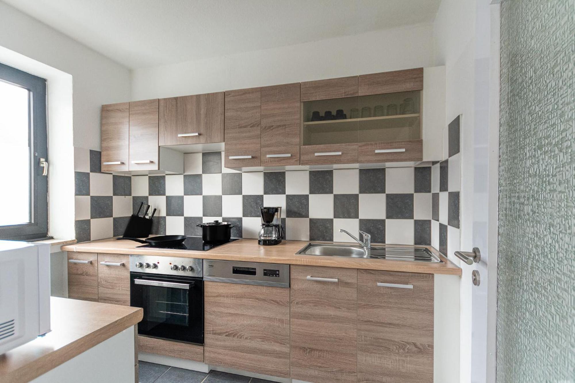 T&k Apartments-comfortable 2 And 3 In Oberhausen * Oberhausen (North Rhine-Westphalia)